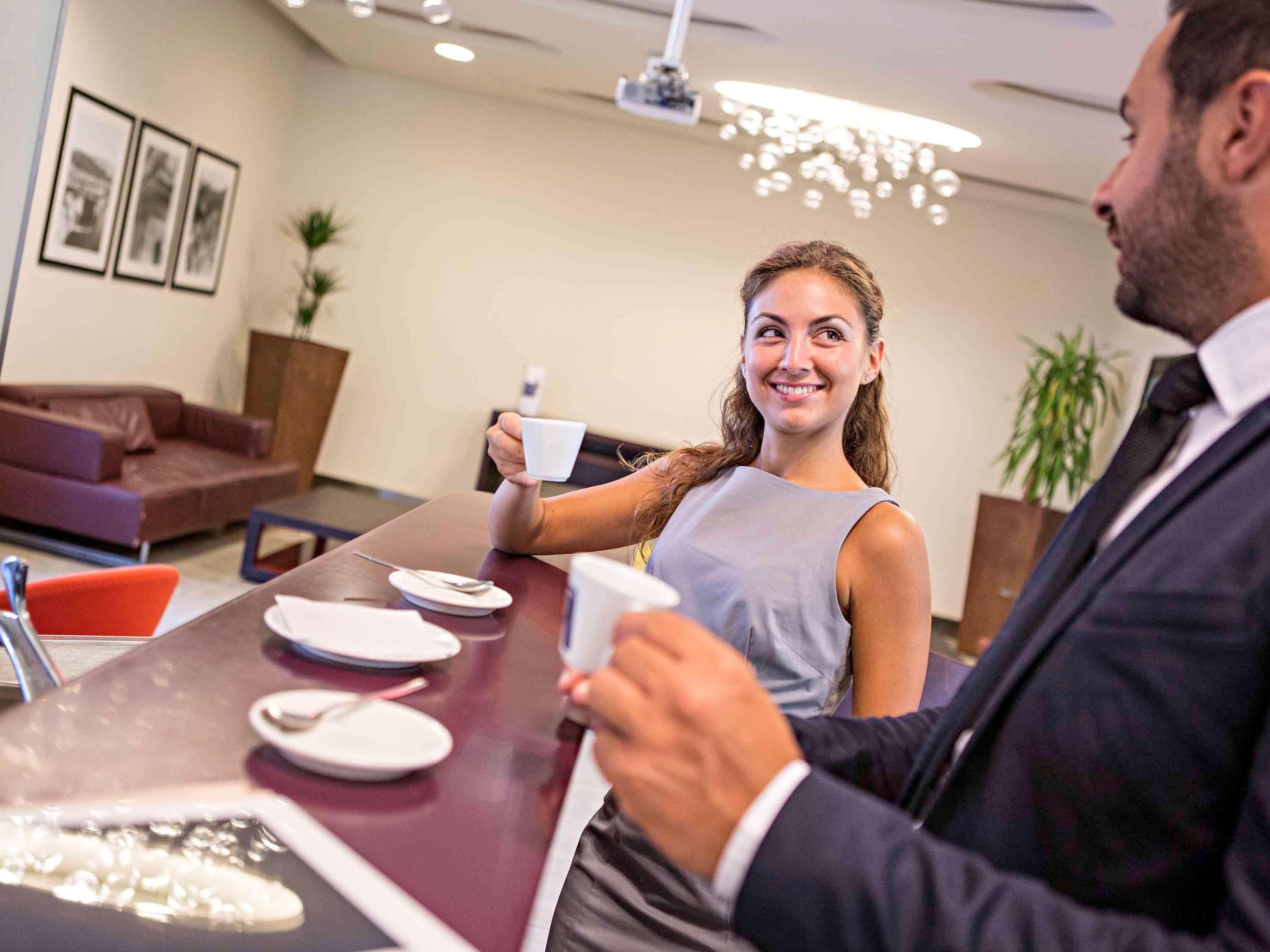 Novotel Salerno Est Arechi Eksteriør bilde