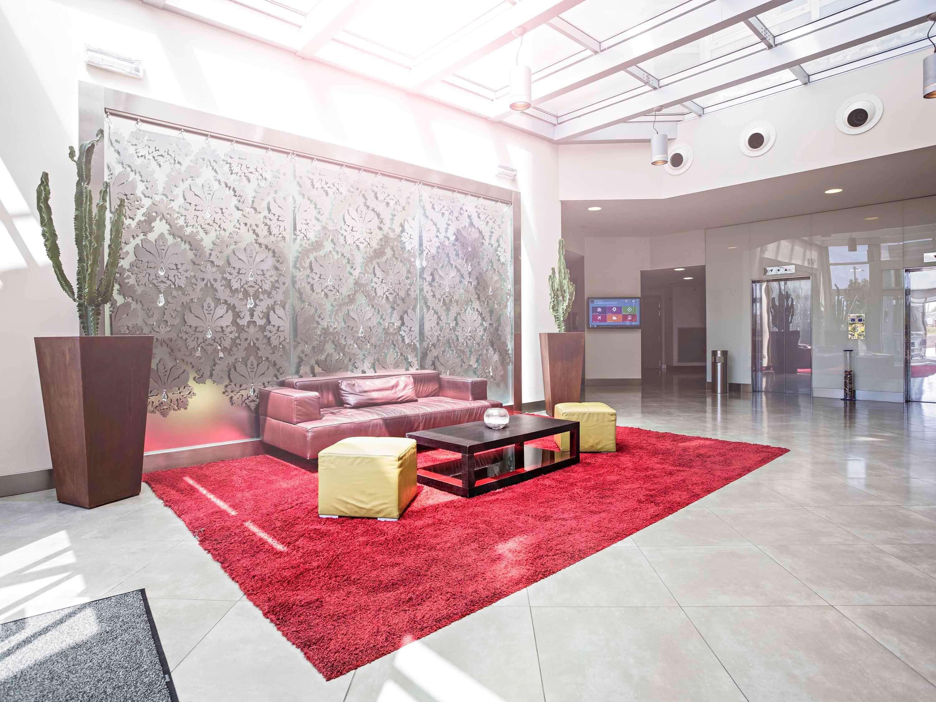 Novotel Salerno Est Arechi Eksteriør bilde