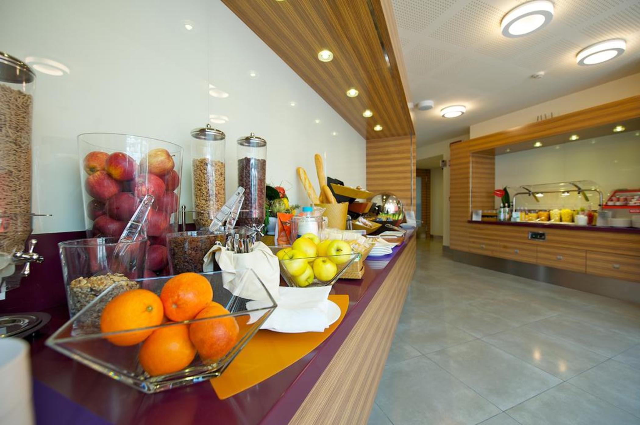 Novotel Salerno Est Arechi Eksteriør bilde